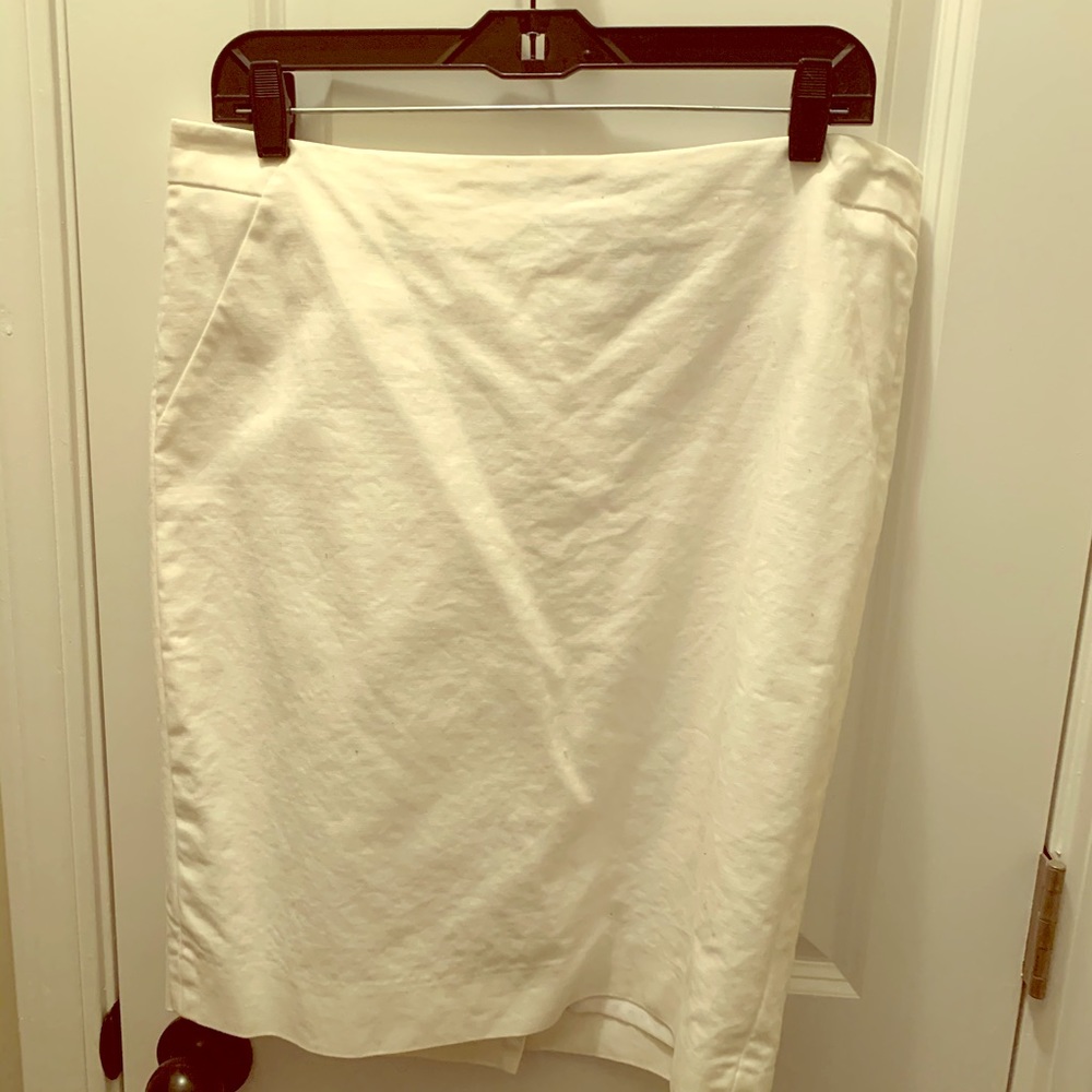 Pencil skirt